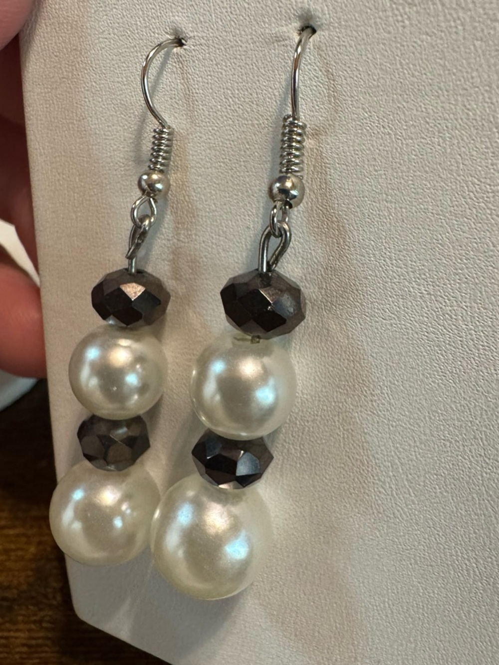 Pearl & Black Crystal Beaded Dangle Earrings Silver Tone Elegant Statement - Picture 2 of 3